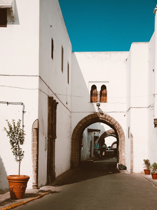 Eins der Tore zur Altstadt von Casablanca, Foto: Alice Andreea Georgesco auf unsplash.com