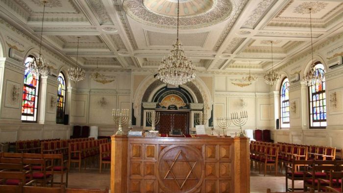 Einführung einer neuen Organisation für die jüdischen Gemeinden, Foto: Temple Beth El Synagogue Casablanca von barlamane.com 