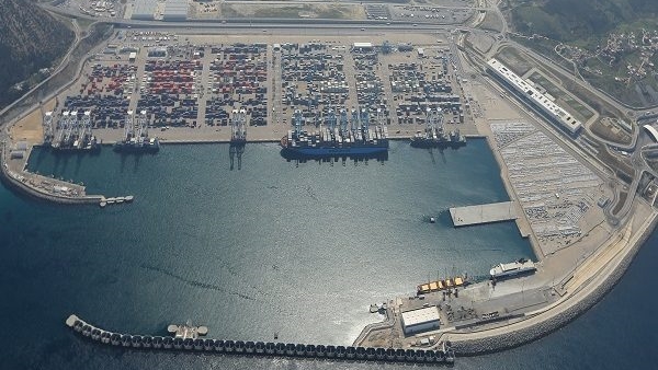 Wiederaufnahme der Schiffsverbindungen zwischen Marokko und Spanien, Foto: Tanger Med von barlamane.com