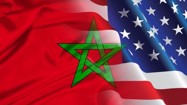 Marokkanische unf Amerikanische Flaggen