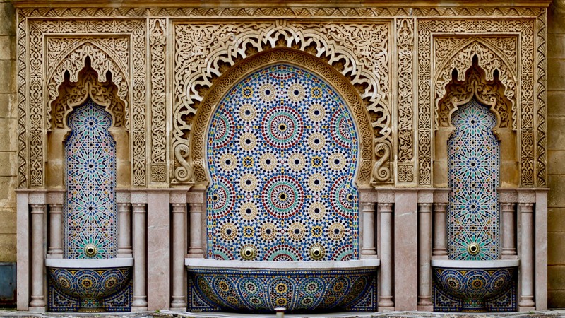 Brunnen am Mausoläum Mohammed V., Foto: Niklas auf unsplash Brunnen am Mausoläum Mohammed V., Foto: Niklas auf unsplash
